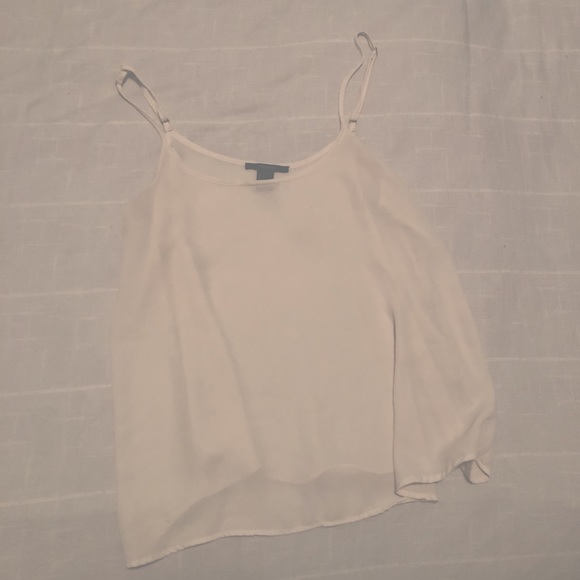 white tank top - excellent condition !! - Picture 1 of 3